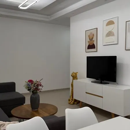 Casa vacanze Grand F4 Rdc 9 Pers Tram à 2 Min Terrasse Parking Privé Gratuit