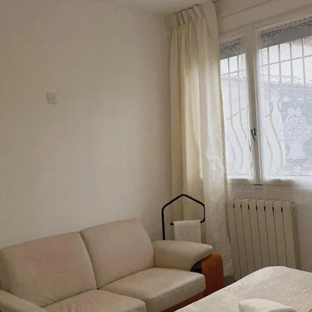 Casa vacanze Grand F4 Rdc 9 Pers Tram à 2 Min Terrasse Parking Privé Gratuit